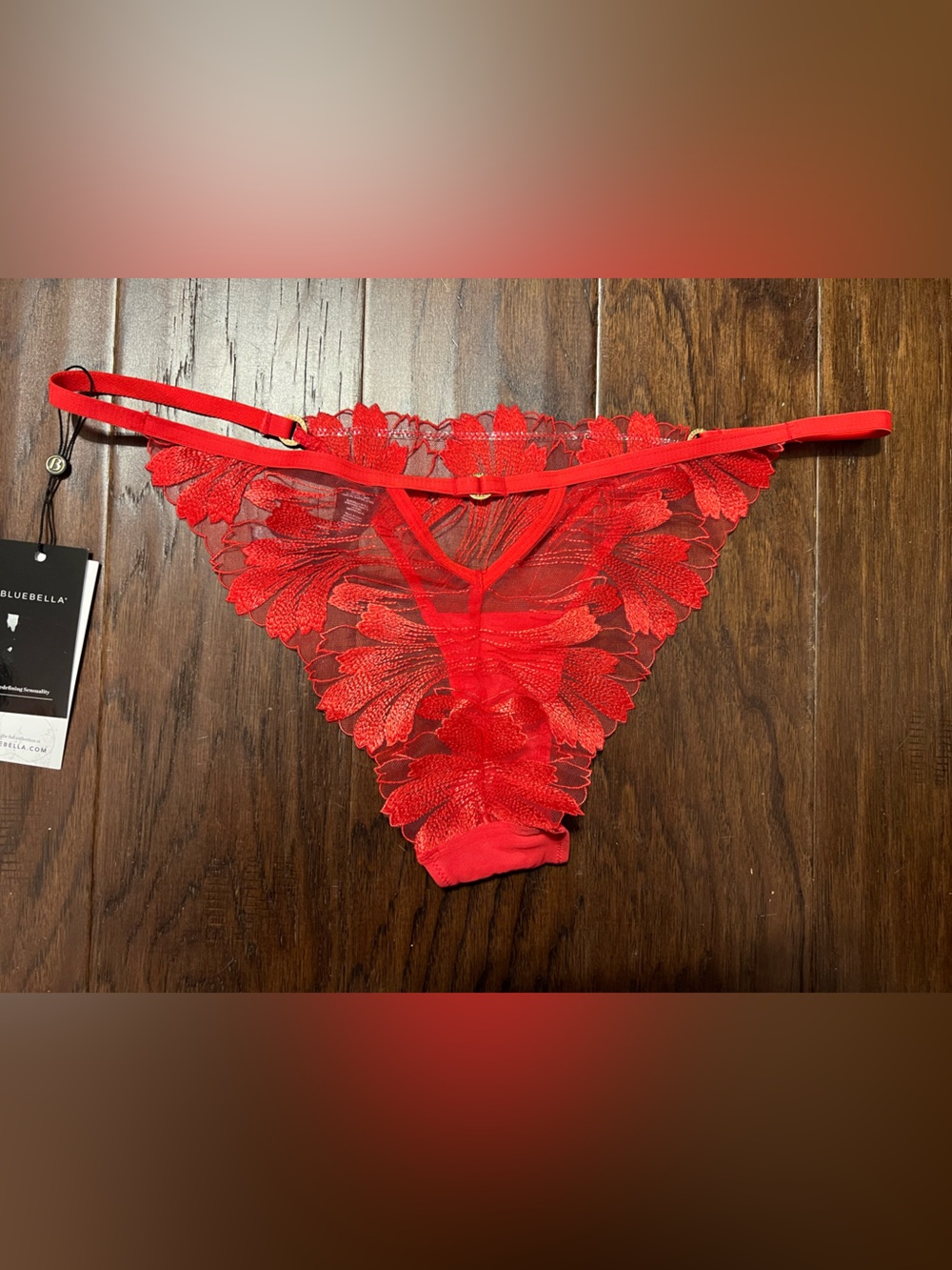 Bluebella Colette Panty Tomato Red
Size 10 Large, MSRP $30 - Picture 4 of 7